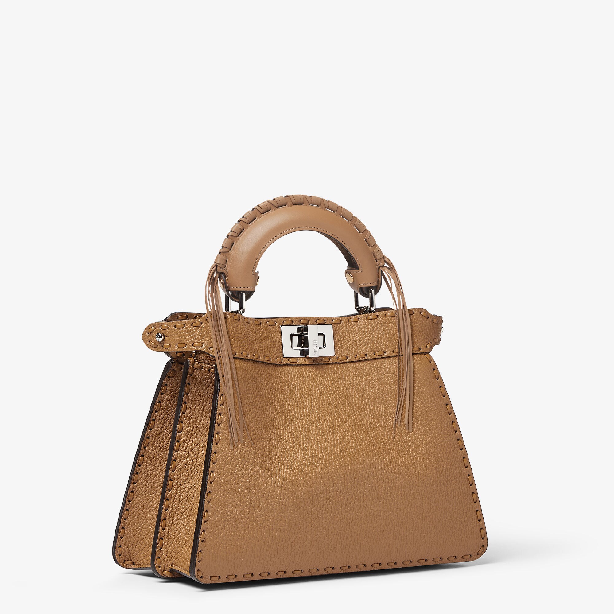 ピーカブー スモール ハンドルカバー レザー ベージュ | Fendi