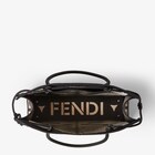 حقيبة Shopper Fendi Magic بحجم كبير الصورة 4 من 5