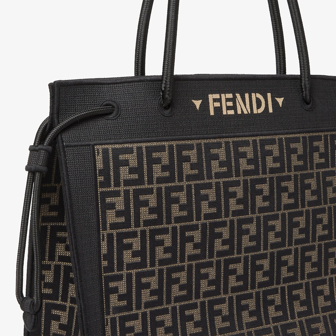 大型款式FENDI Magic手提袋