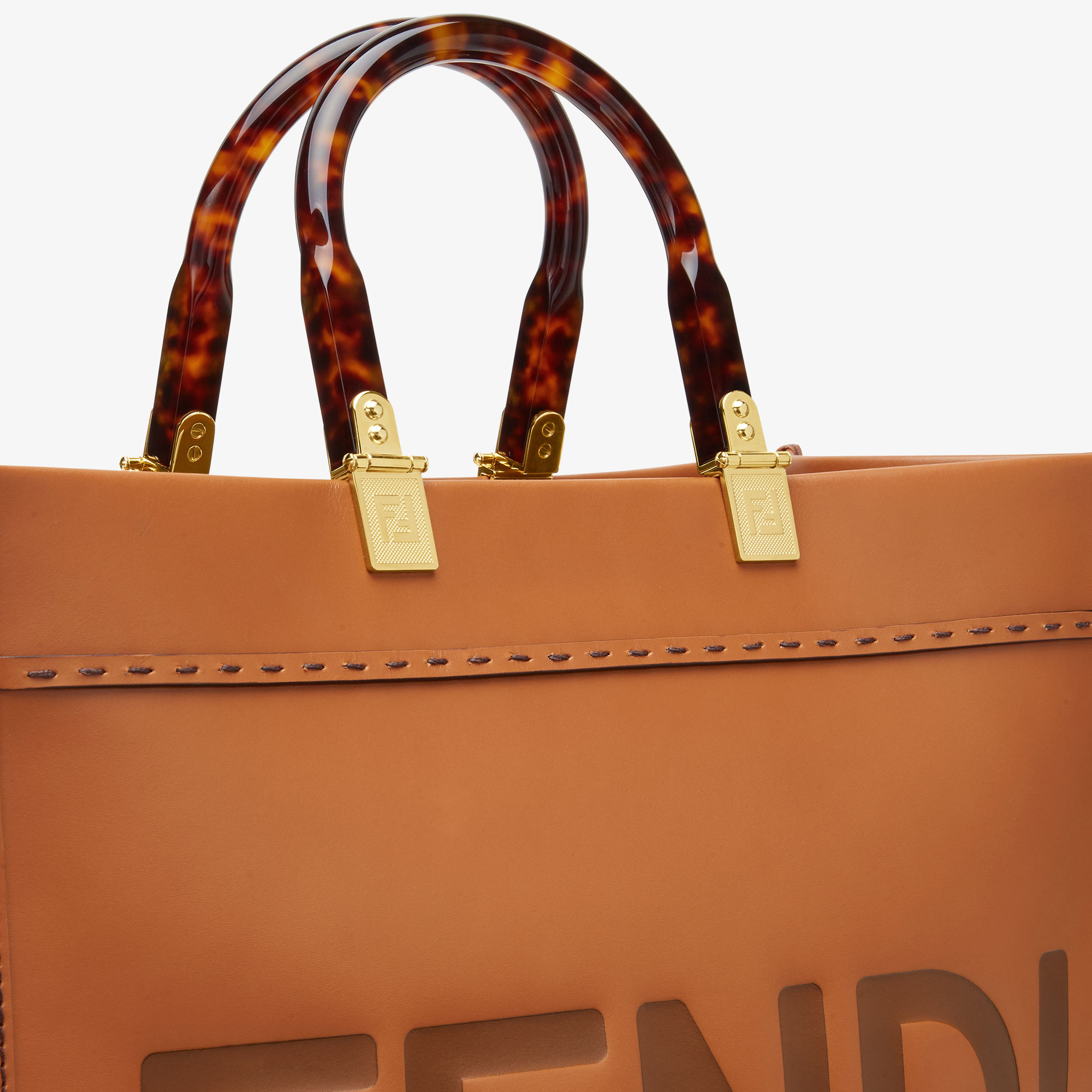 Leather handbag Fendi Brown in Leather - 20370375