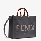 حقيبة Fendi Sunshine بحجم متوسط