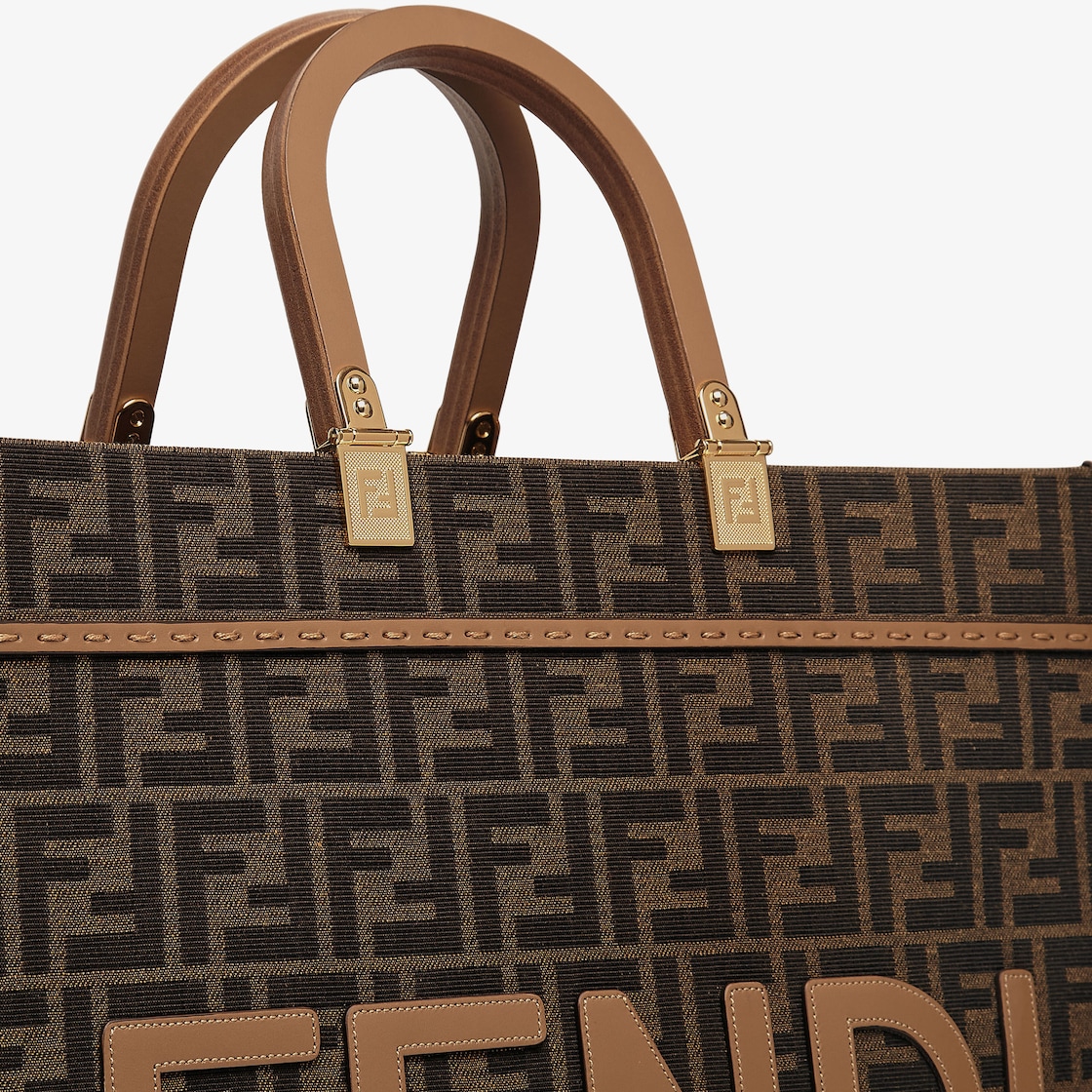 Shop Women s Designer Brown Tote Bags FENDI US