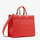 حقيبة Fendi Sunshine بحجم متوسط