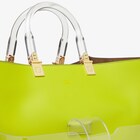 حقيبة Fendi Sunshine بحجم كبير