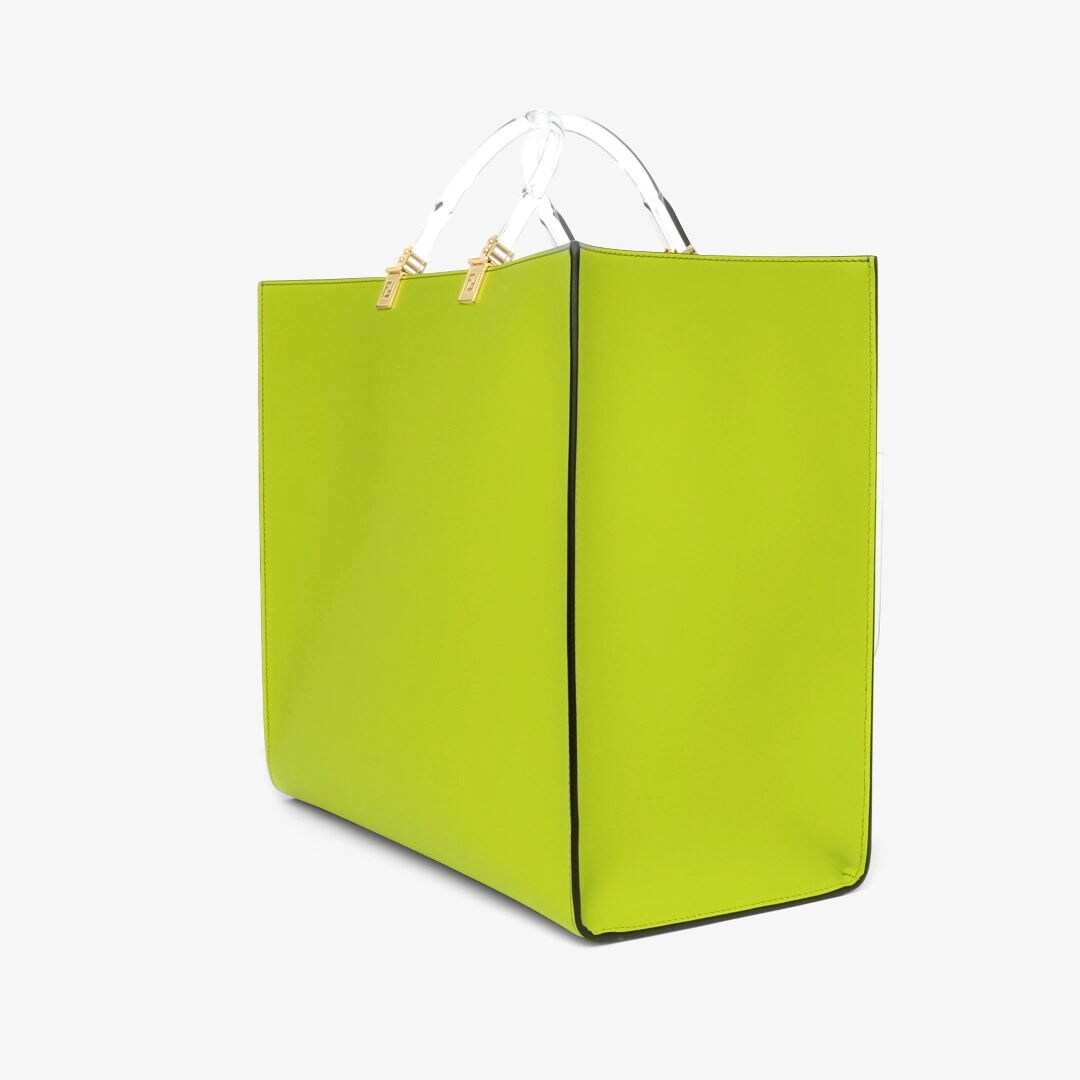 حقيبة Fendi Sunshine بحجم كبير