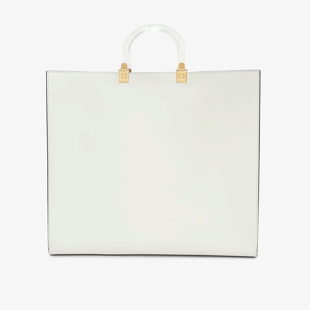 حقيبة Fendi Sunshine بحجم كبير