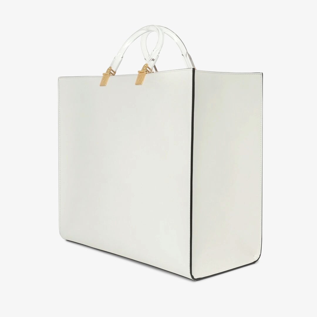 حقيبة Fendi Sunshine بحجم كبير