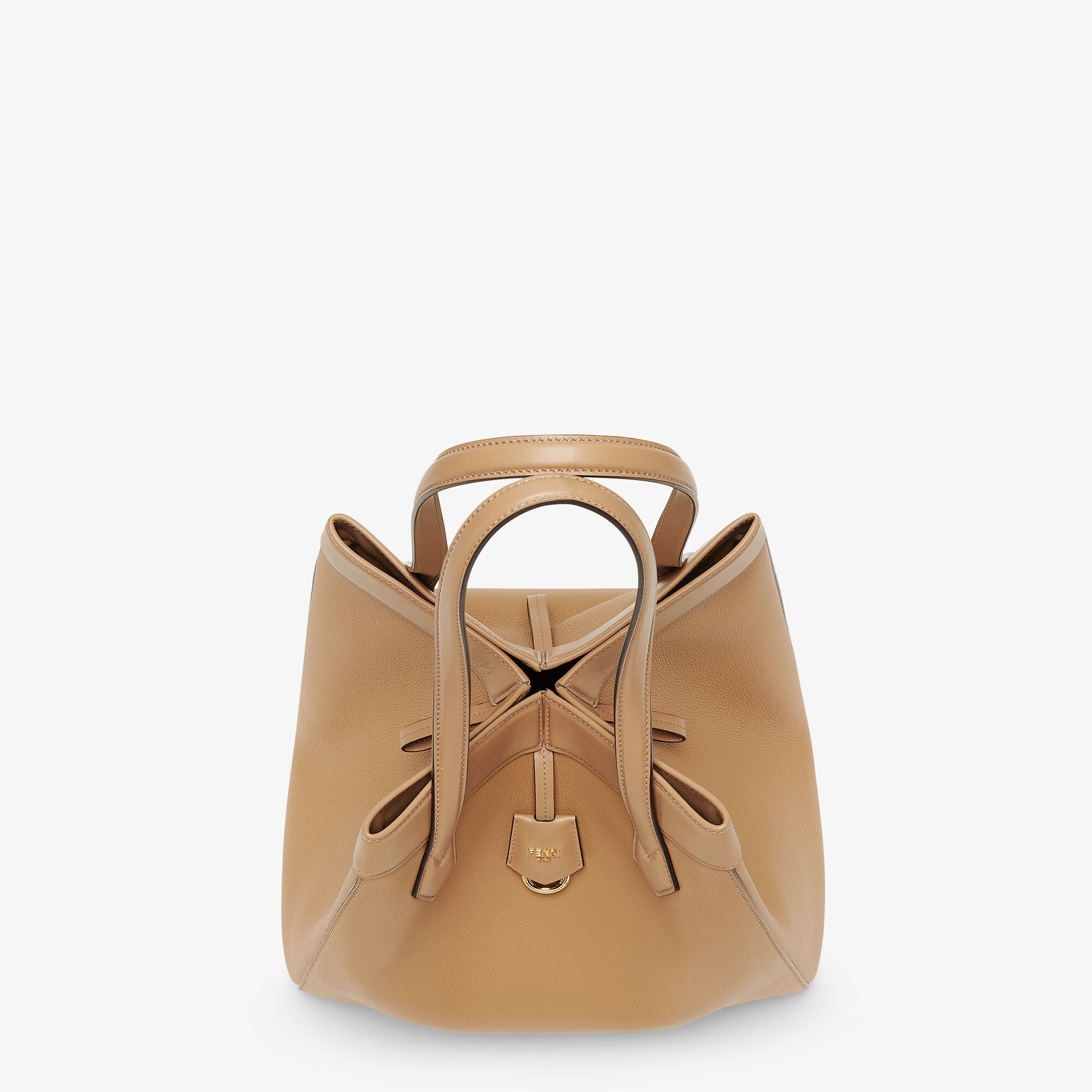 FENDI - フェンディ ドットコム ショルダーバッグ レザー 8BN293