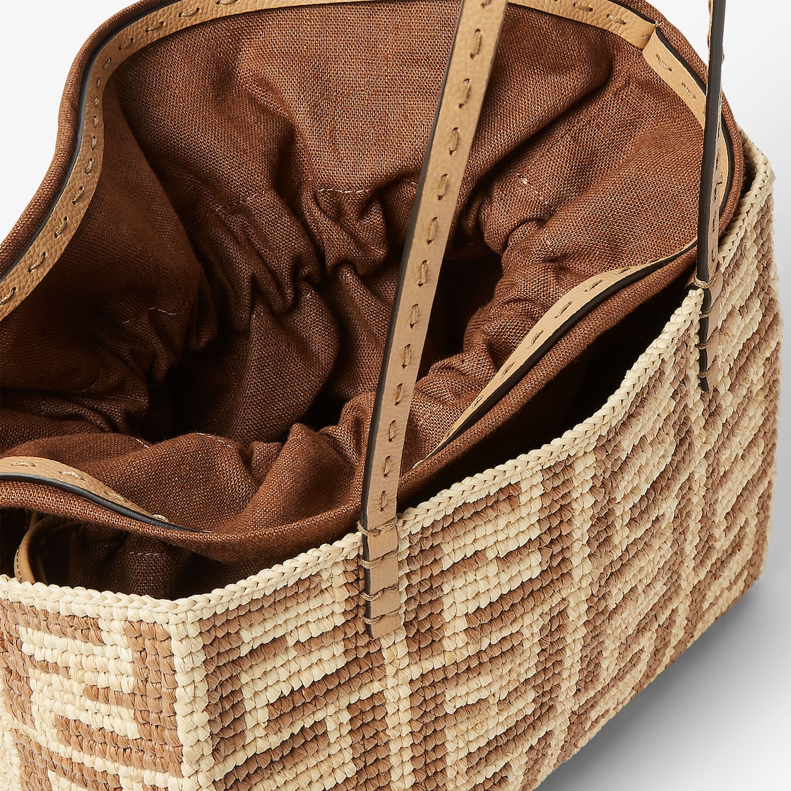 Small Roll Raffia Beige | Fendi