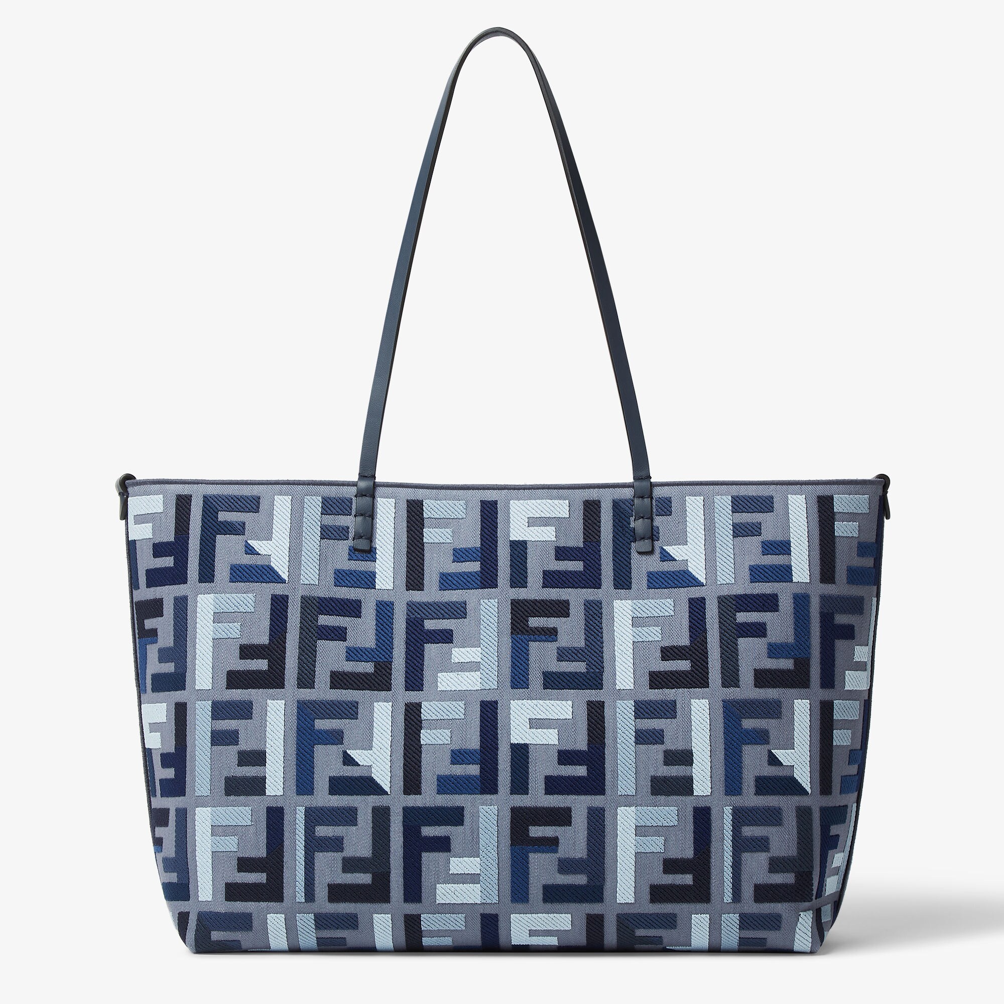 【関税&送料込】Fendi Embroidered Fabric Small Roll Reversib Fendi Small roll reversible shopping bag with embroidered