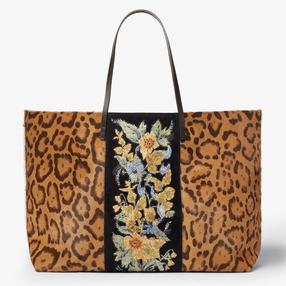 Fendi Medium Roll In Brown