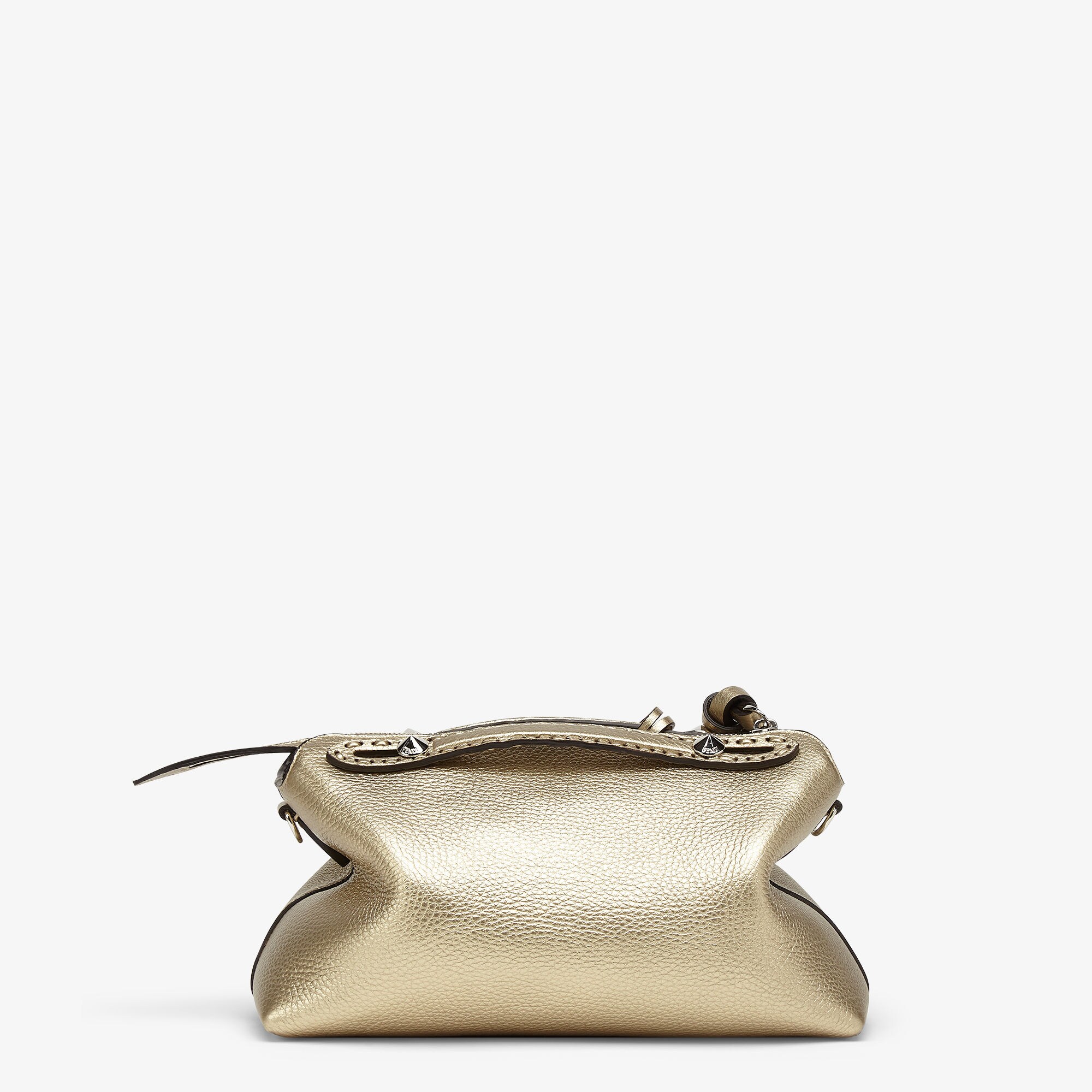 売れ筋商品お見逃しなく Selleria Way The By Medium Fendi | Gold Selleria 小物