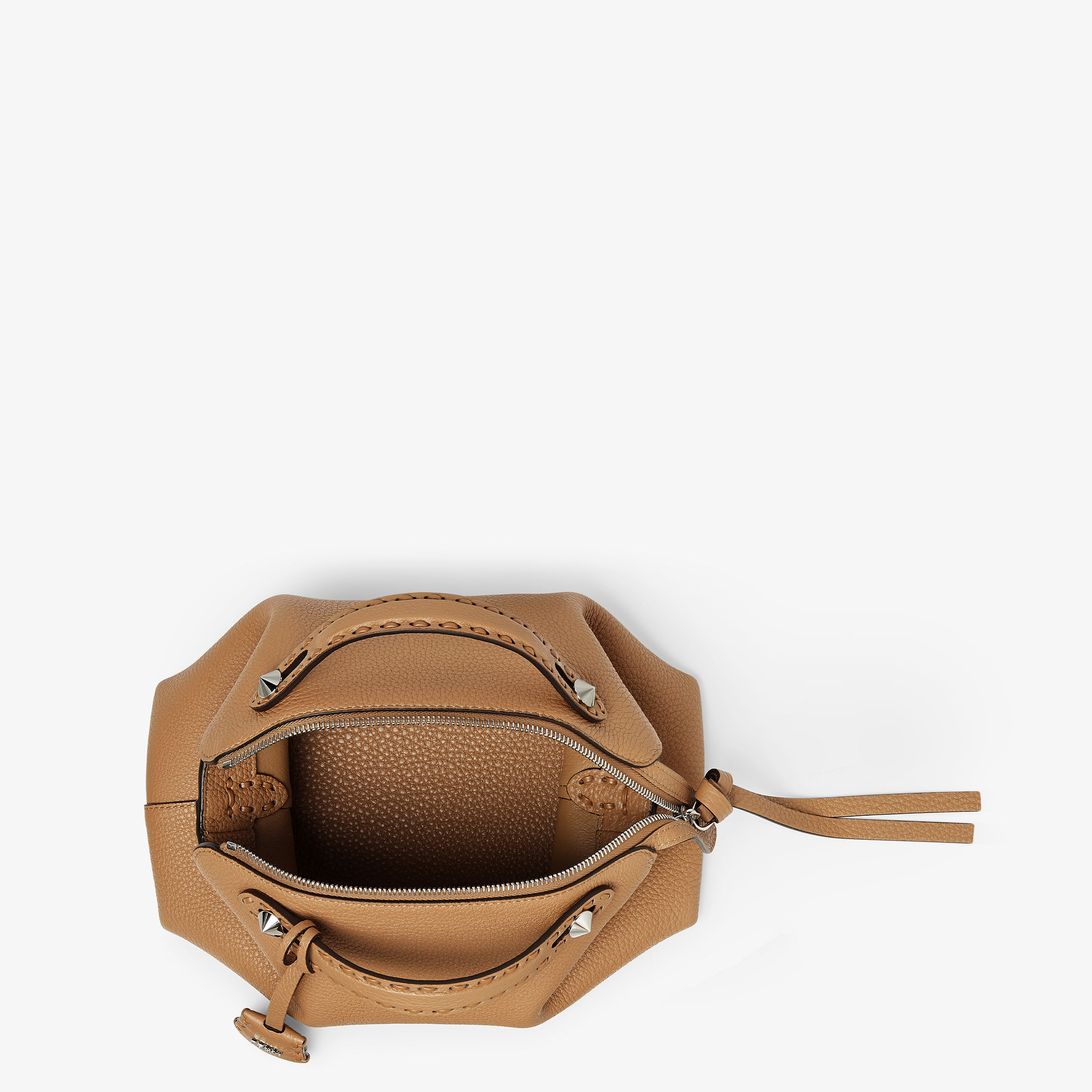 バイ ザ ウェイ セレリア ミディアム カーフレザー ベージュ | Fendi バイ ザ ウェイ セレリア ミディアム カーフレザー ベージュ | Fendi