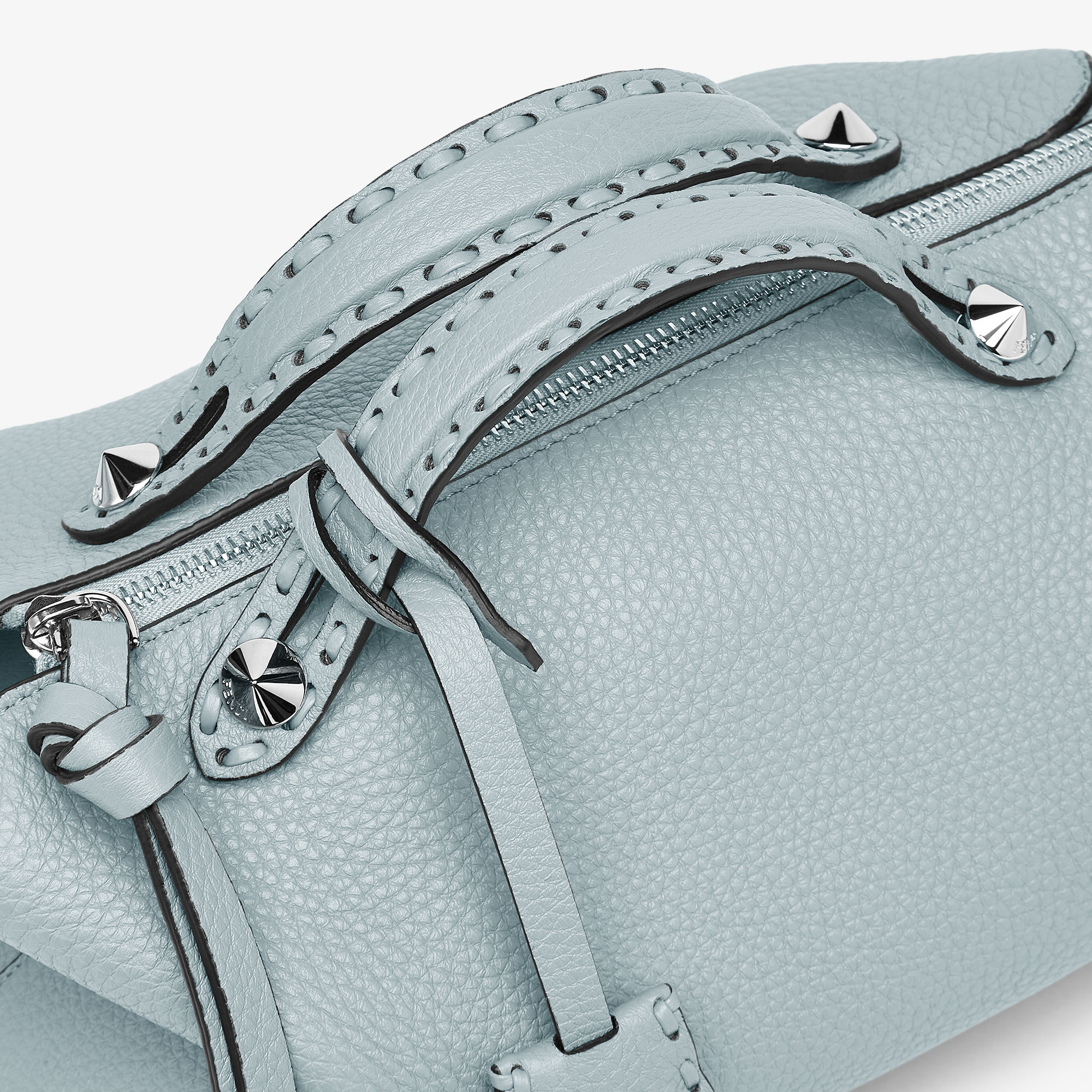 【関税&送料込】Fendi Fendi Blue Leather Medium By The Way H By The Way Selleria Medium Cuoio Romano leather Light blue