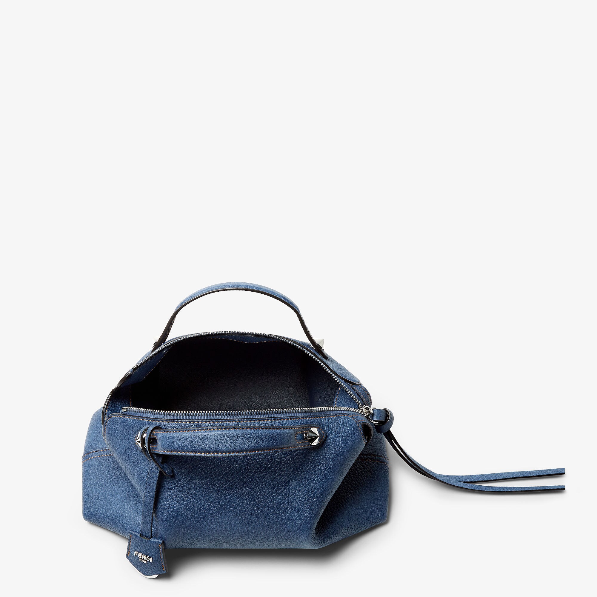 トートバッグ FENDI Blue Leather Medium By The Way Handbag By The Way Soft Medium Cuoio Romano leather Blue | Fendi