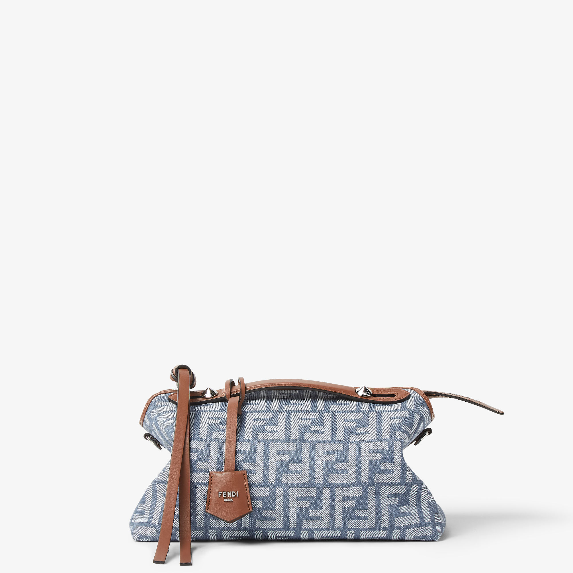 Fendi By The Way Soft Medium ハンドバッグ 8BL155AUT4F1SXP_01?hash=