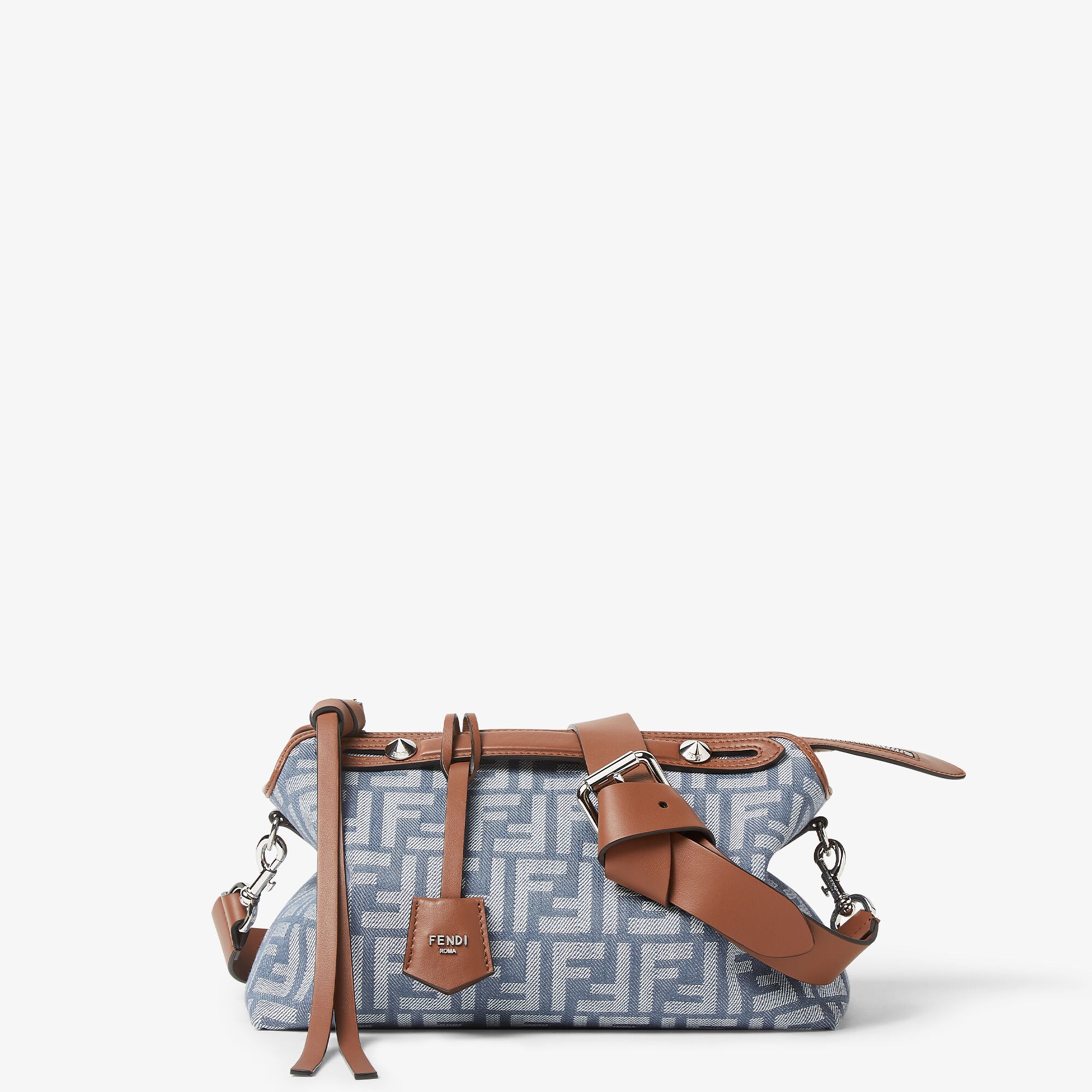 ＊即発可能＊ FENDI ミディアム バイ ザ ウェイ デニム風グレー バイ ザ ウェイ ソフト ミディアム カーフレザー グレー | Fendi