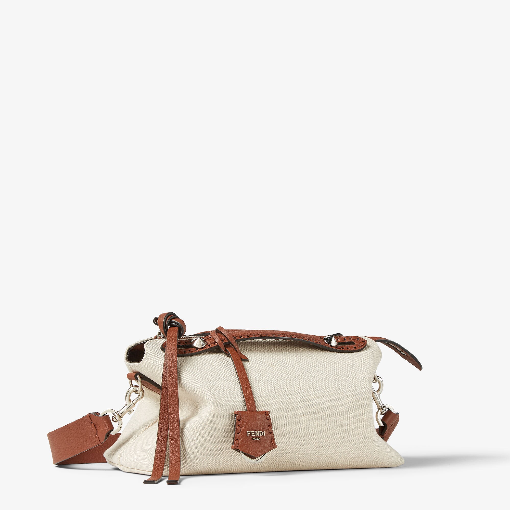 8BL155AUTUF1SYW_04?wid=2000&