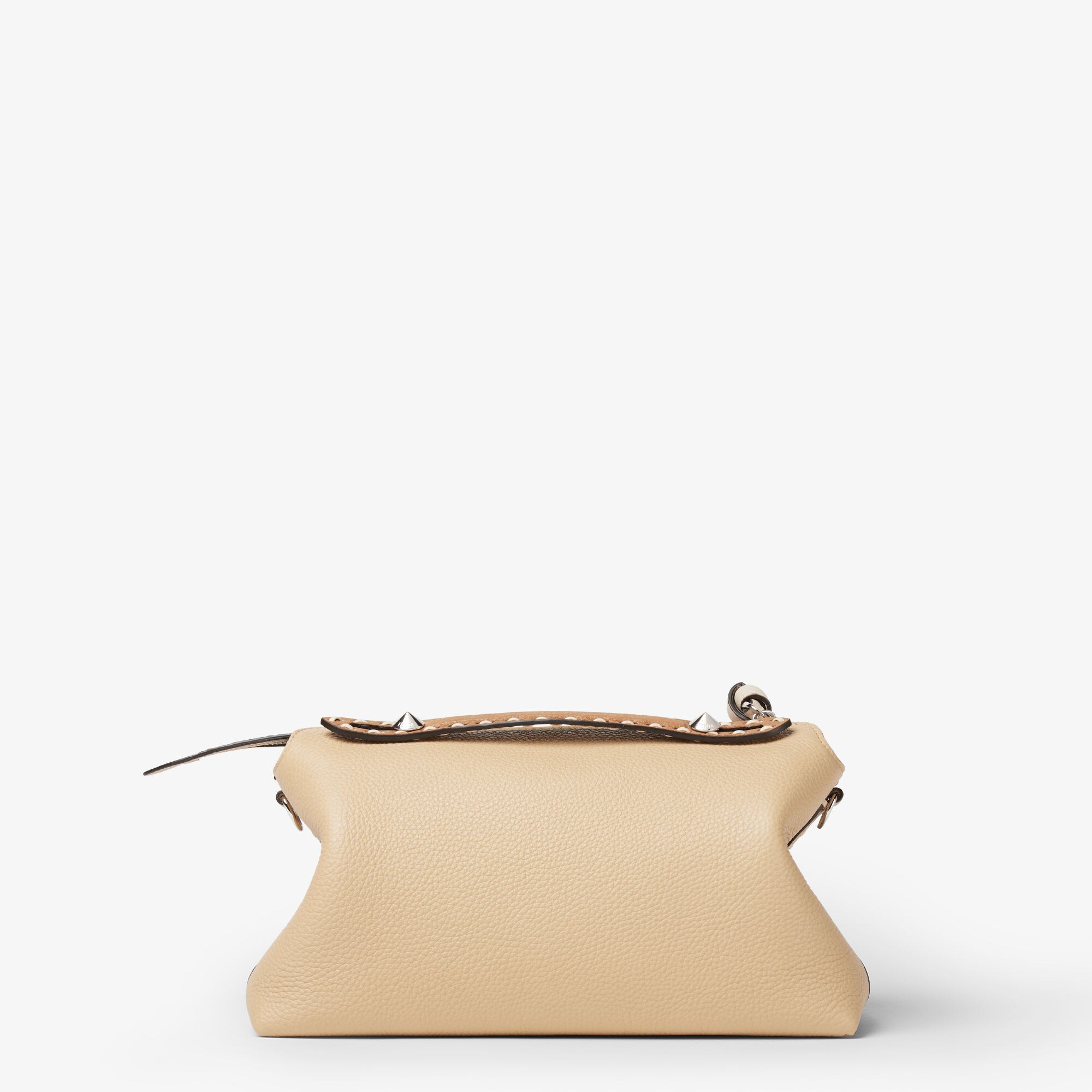 バイ ザ ウェイ セレリア ミディアム カーフレザー ベージュ | Fendi