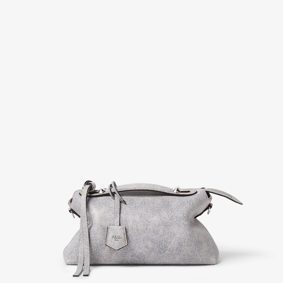 ウィメンズ デザイナー バイ ザ ウェイ | FENDI JP ウィメンズ デザイナー バイ ザ ウェイ | FENDI JP