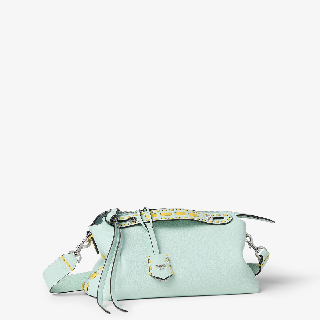 バイ ザ ウェイ セレリア ミディアム