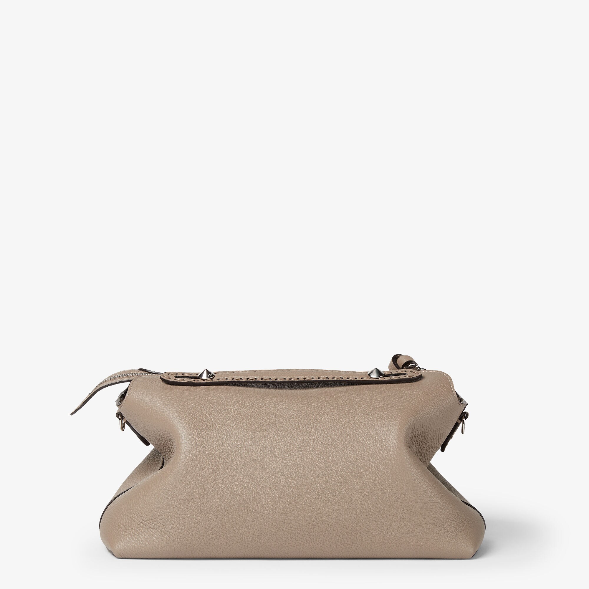 楽天市場】FENDI（フェンディ）マンマバケット ミニ ブラウン