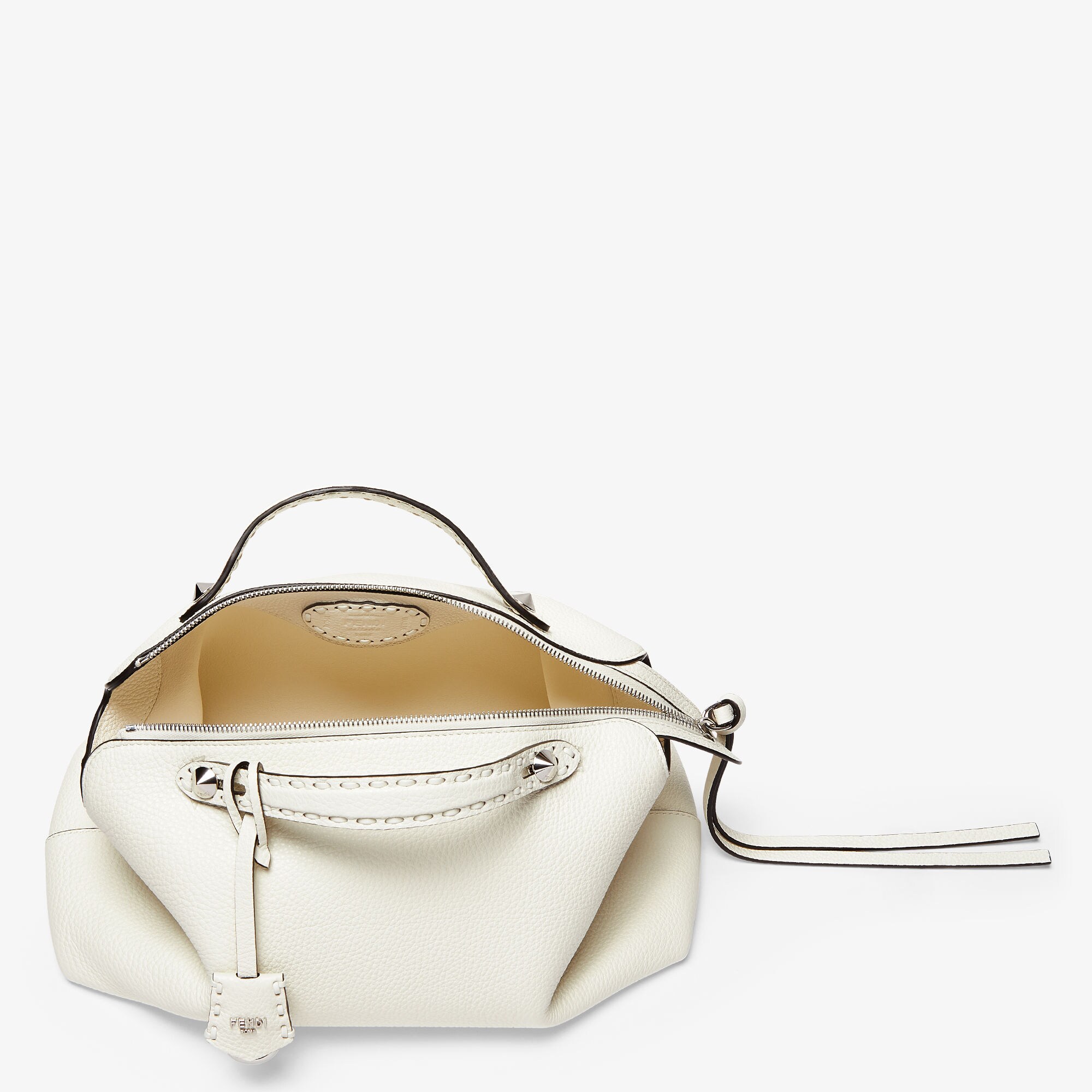 バイ ザ ウェイ セレリア ラージ カーフレザー ホワイト | Fendi