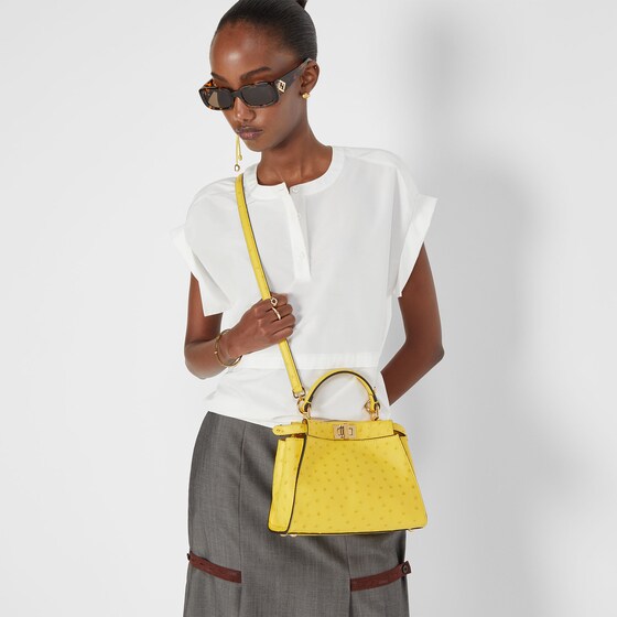 Fendi Iconic small Peekaboo bag, the epitome | Thumbnail 3