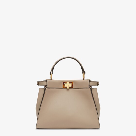 Fendi Iconic small Peekaboo bag made of dove grey leather | Thumbnail 3