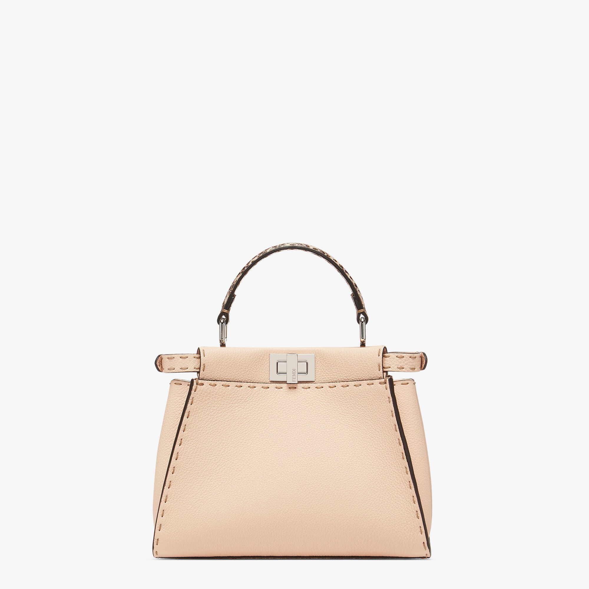FENDI（ポーチ ・ ピンク/桃色系）のフリマアイテム一覧