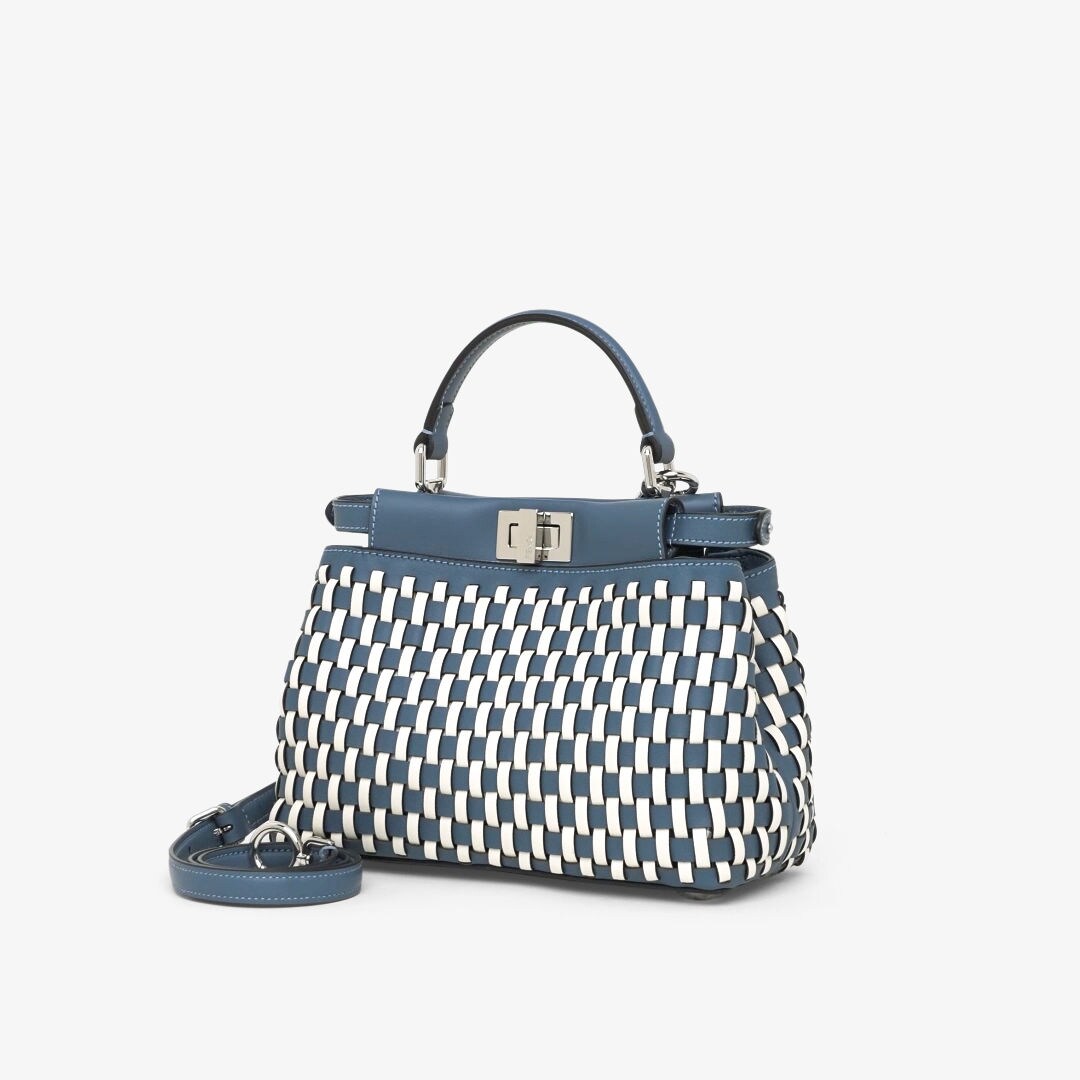 Fendi peekaboo 2024 light blue