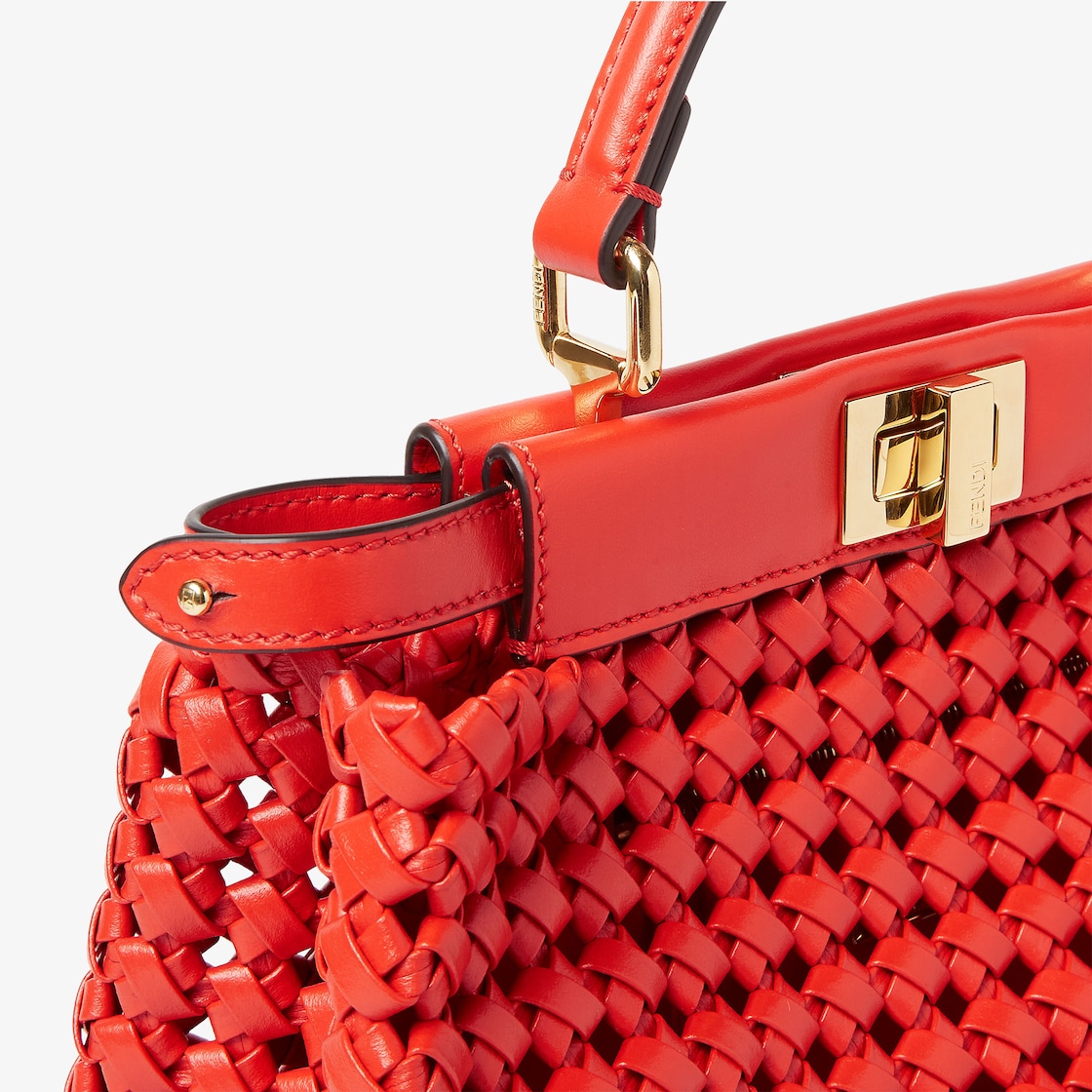 Peekaboo Mini