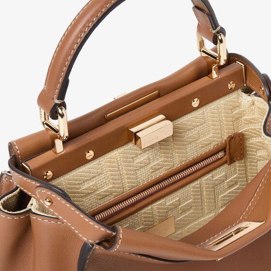 Fendi Iconic small Peekaboo bag, the epitome | Thumbnail 6