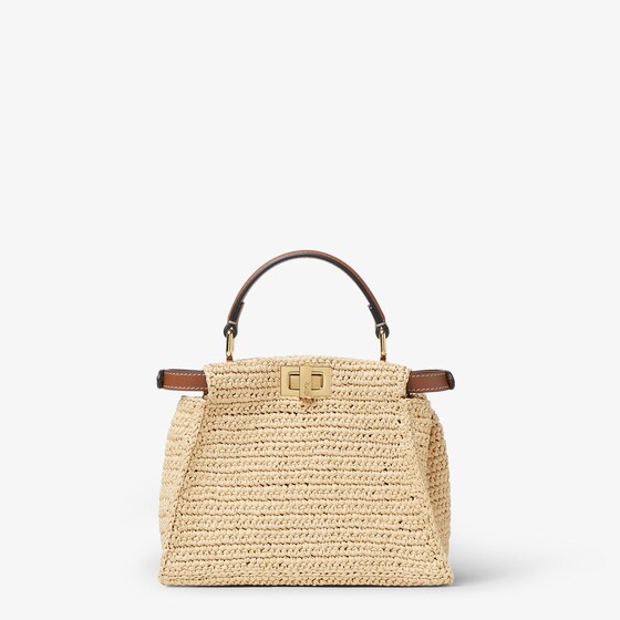 Fendi Iconic small Peekaboo bag, the epitome | Thumbnail 4