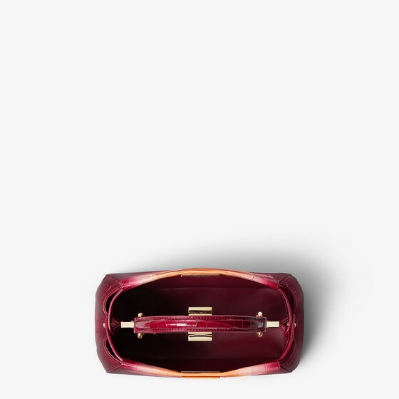 Fendi Iconic small Peekaboo bag, the epitome | Thumbnail 4