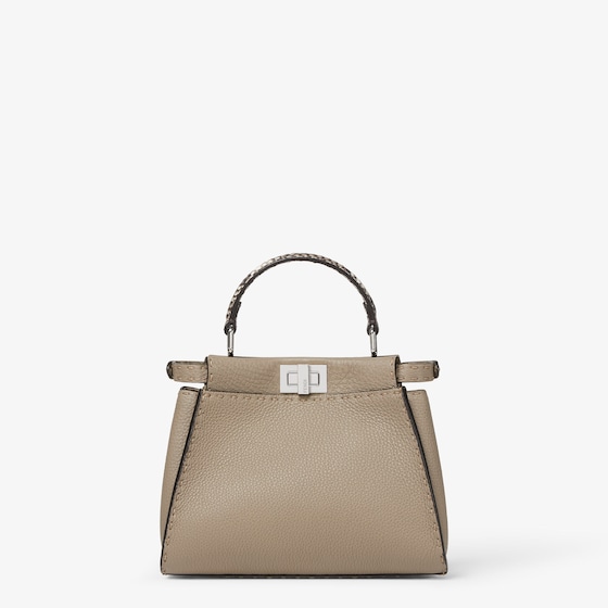 Fendi Small iconic Peekaboo bag made with 1048 hand-sewn | Thumbnail 3