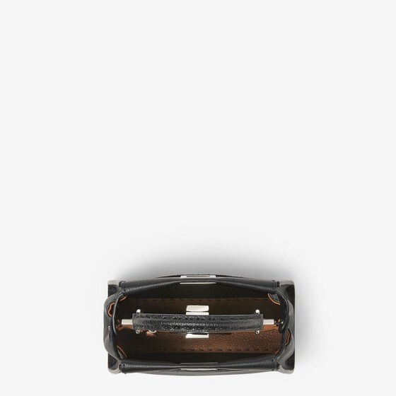 Fendi Small iconic Peekaboo bag made with 1048 hand-sewn | Thumbnail 4