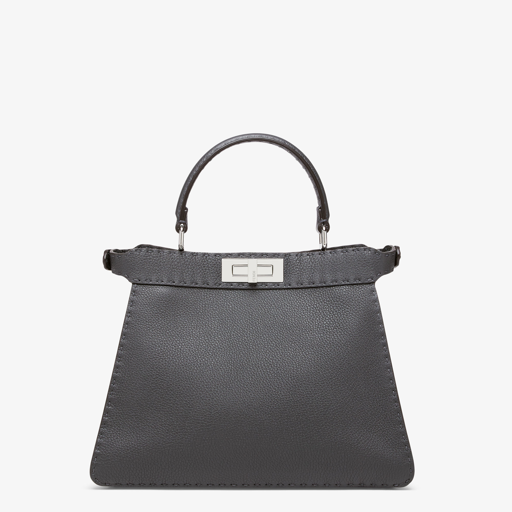FENDI ショルダーバッグ ピーカブー カット パテントレザー