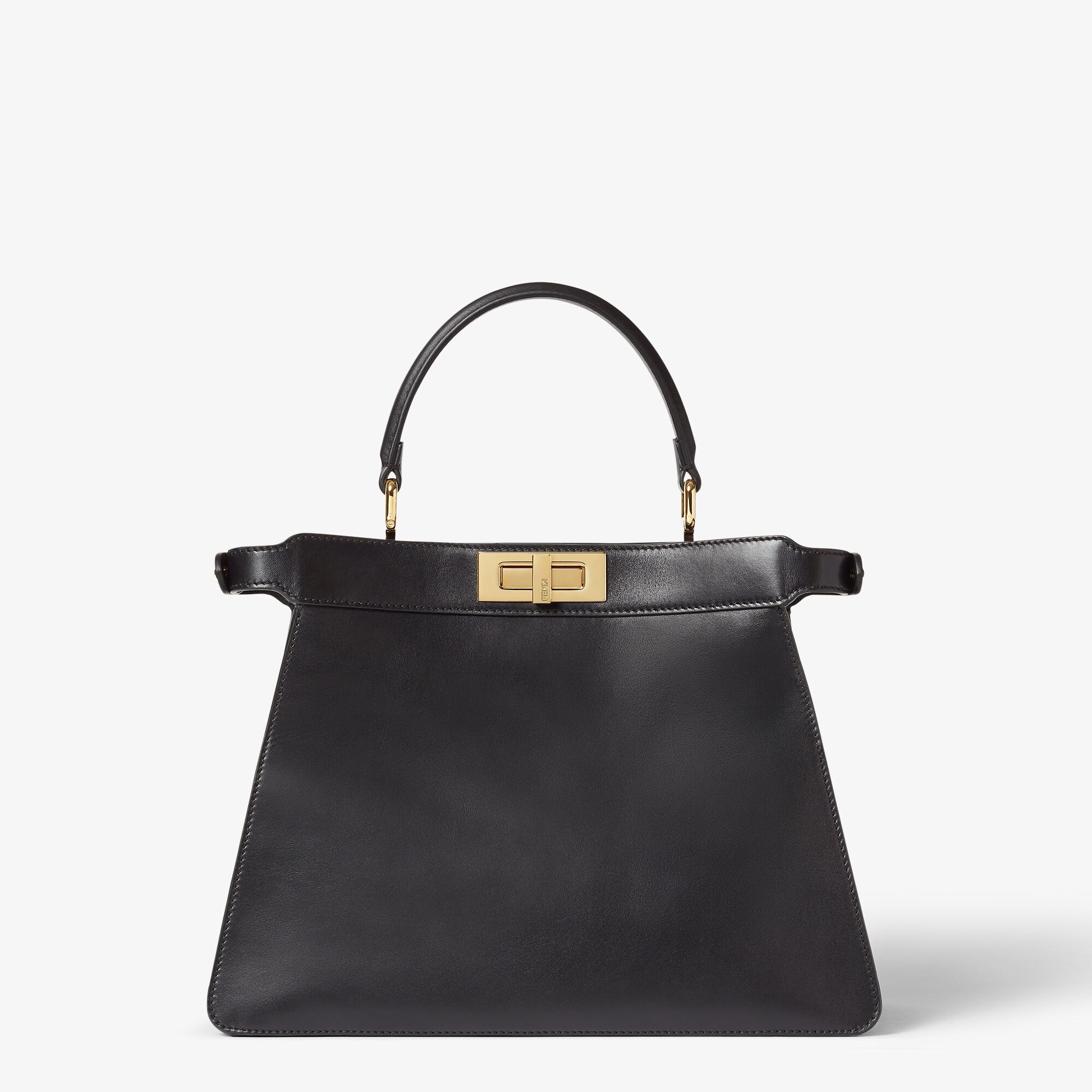 今日限定お値下げ【美品】FENDI ピーカブー ISeeU ミディアム　ブラック ピーカブー ISeeU ミディアム レザー ブラック | Fendi