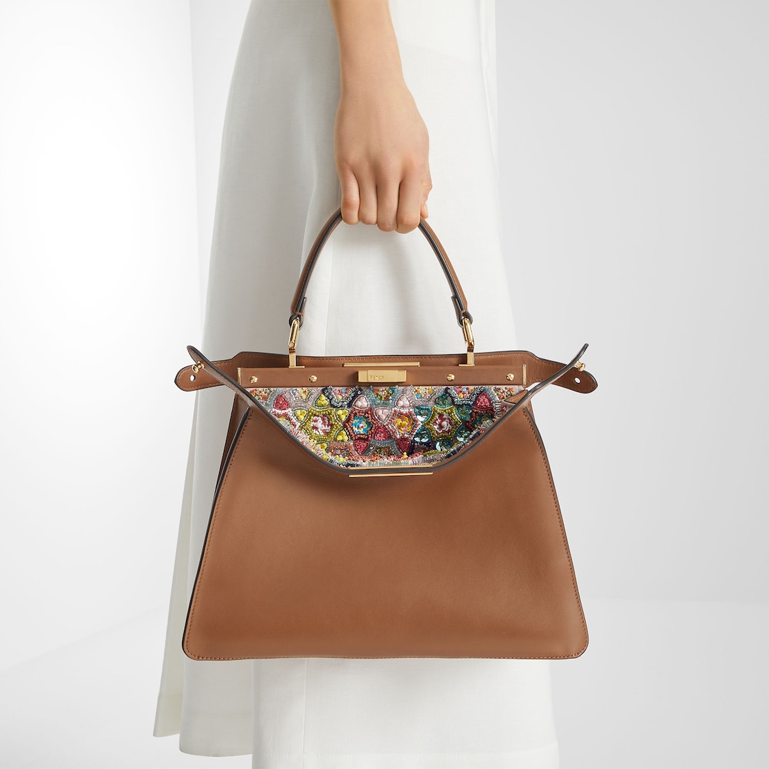 피카부 I See U 미디엄