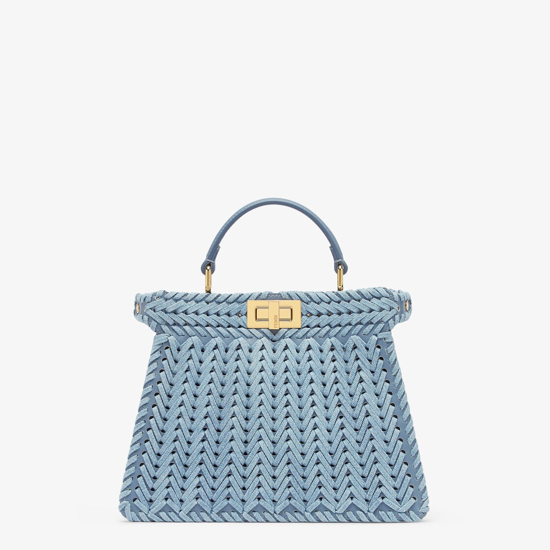 アイコニックなピーカブー｜FENDI