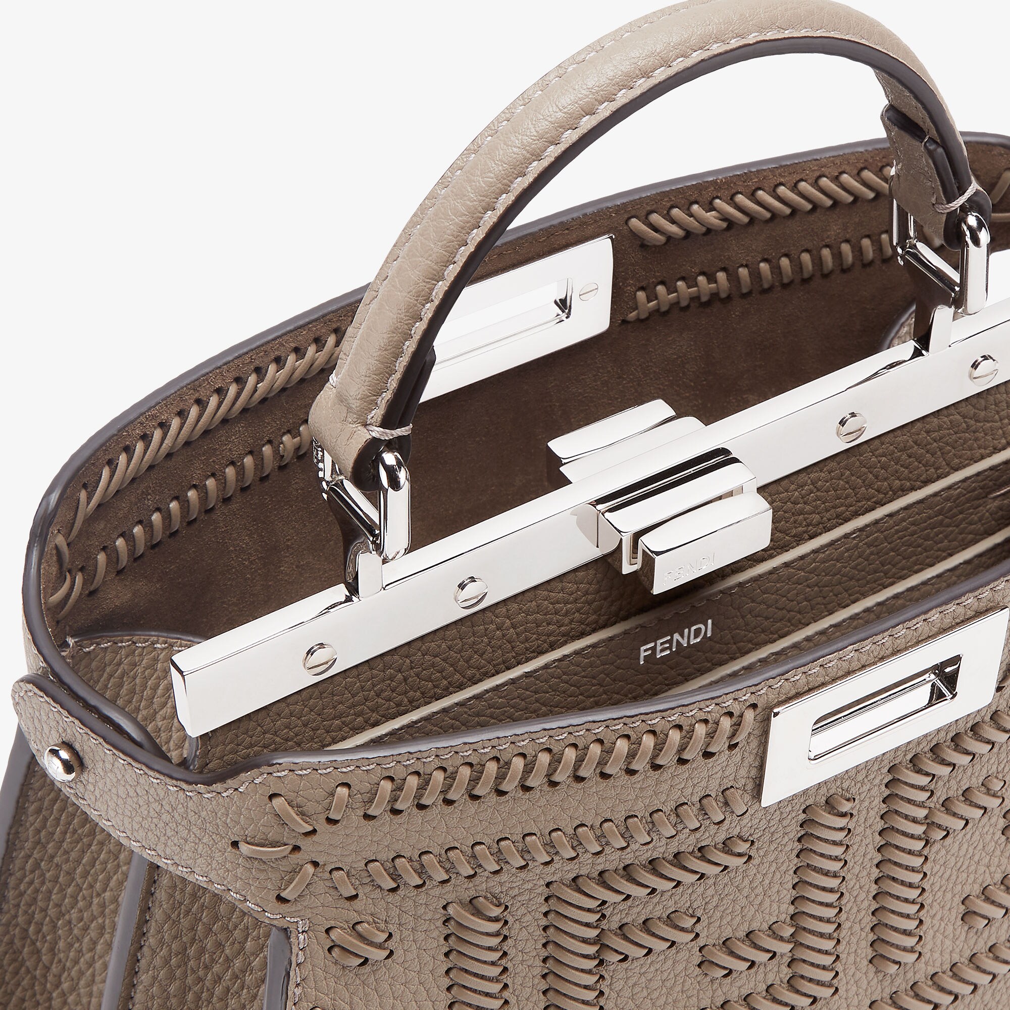 UK　FENDI ピーカブー アイシーユース モール パウダーグレー 楽天市場】【美品】フェンディ【FENDI】ピーカブー アイシーユー