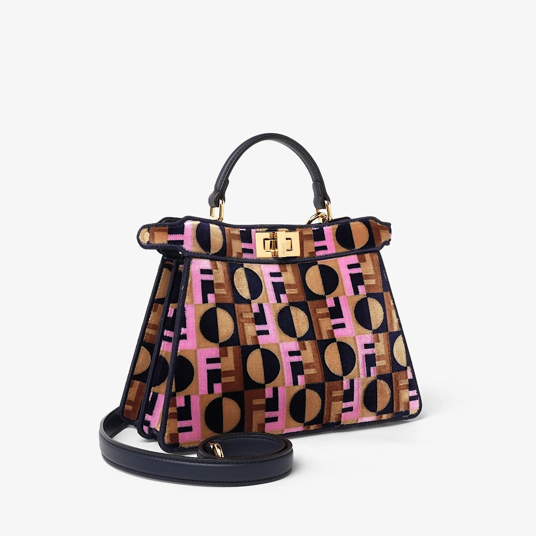 Peekaboo ISeeU Small