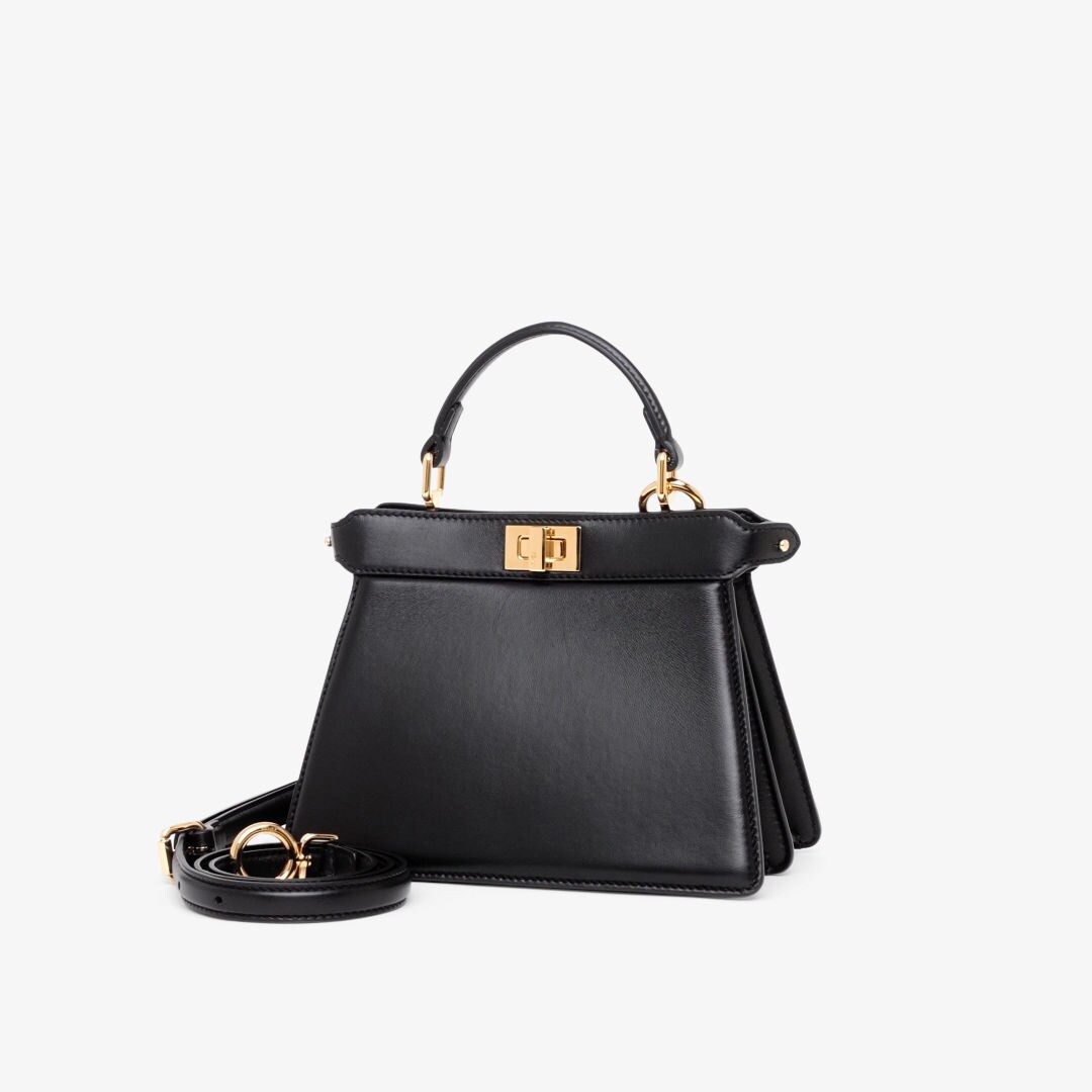 Peekaboo ISeeU Petite - Black padded nappa leather bag | Fendi