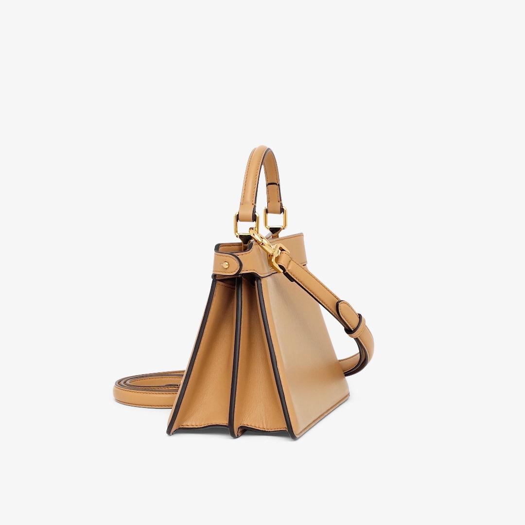 ピーカブー ISeeU プチ レザー ベージュ | Fendi ピーカブー ISeeU プチ レザー ベージュ | Fendi