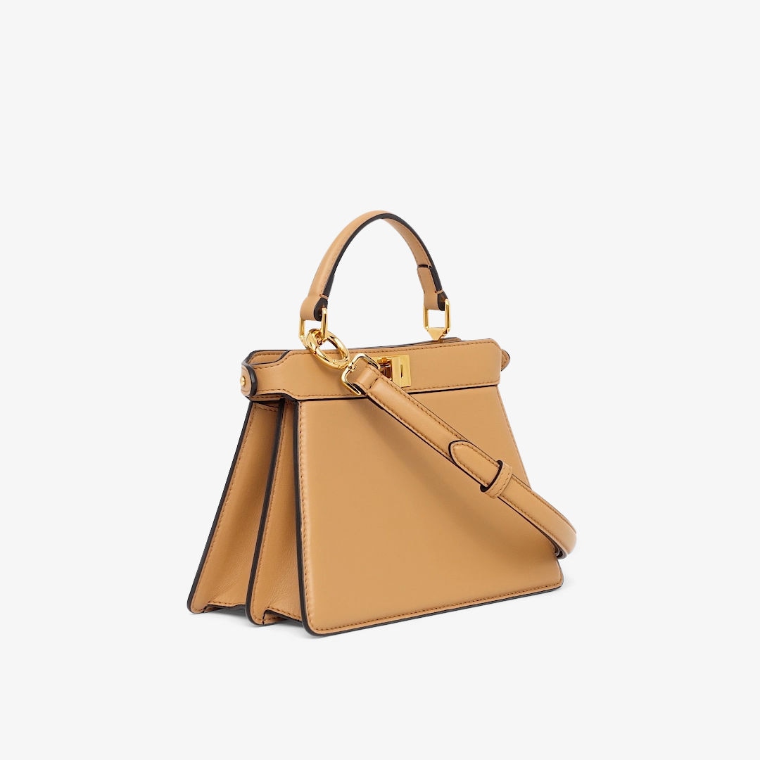 Peekaboo ISeeU Petite - Beige padded nappa leather bag | Fendi