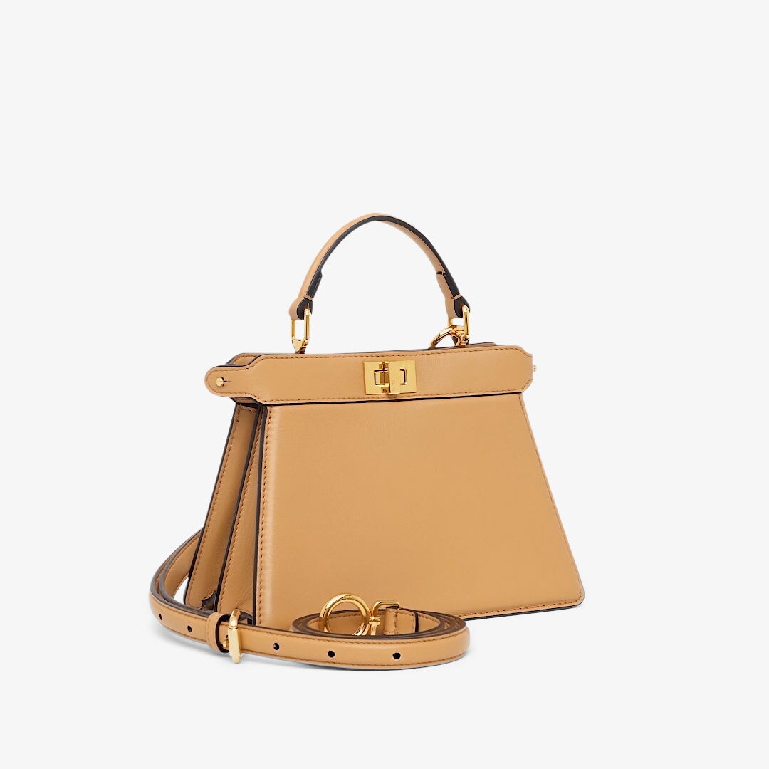 Peekaboo ISeeU Petite - Beige padded nappa leather bag | Fendi