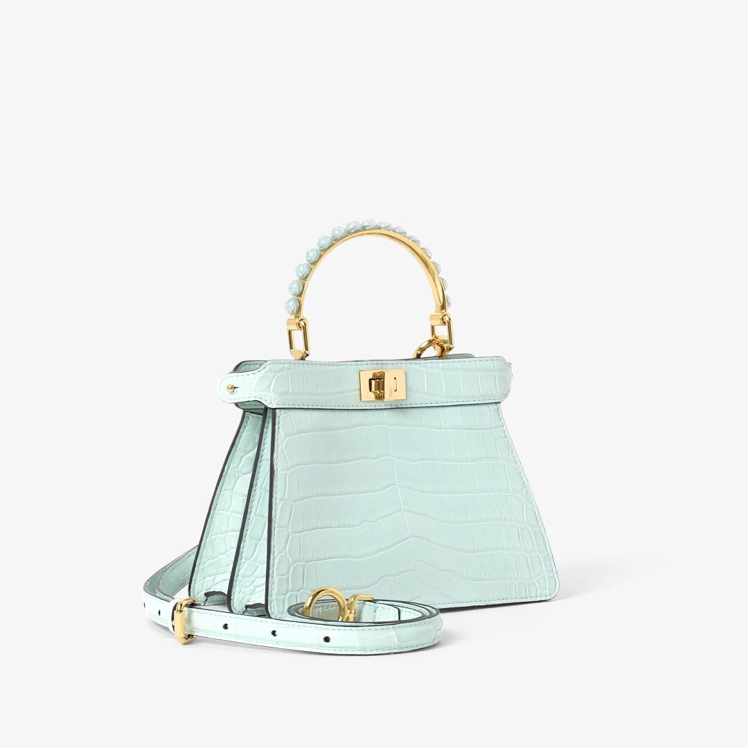 Peekaboo ISeeU Petite