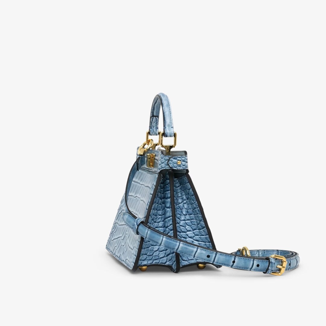 Peekaboo ISeeU Petite