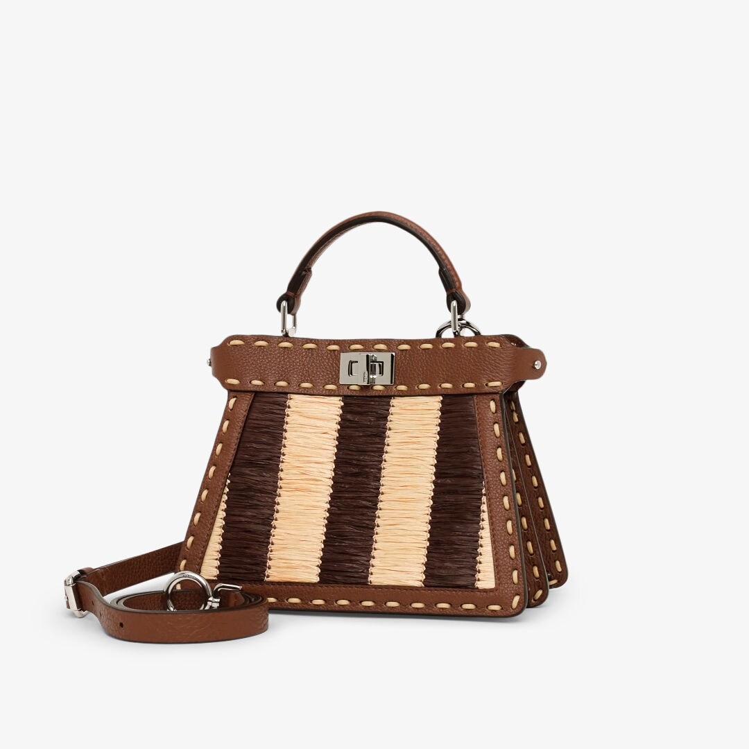 ピーカブー ISeeU プチ レザー ベージュ | Fendi